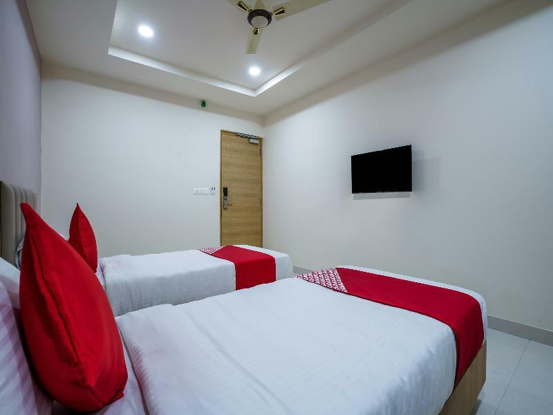 Fabhotel Viraj Suites Gachibowli Hyderabad Exterior photo